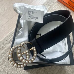 Gucci Belt with Pearl Buckle 85